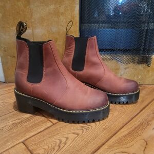 Women's Brown Leather Chelsea Boots